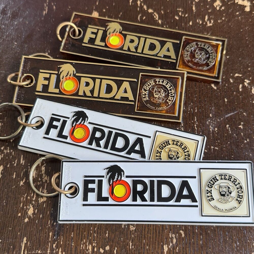 Six Gun Territory Vintage Keychain Souvenirs Lot Of 4 Ocala Silver Springs Fl